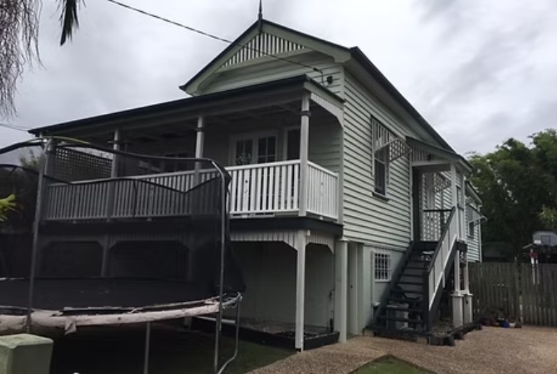 Before home renovation in Melbourne – original condition prior to upgrade by Destin Constructions